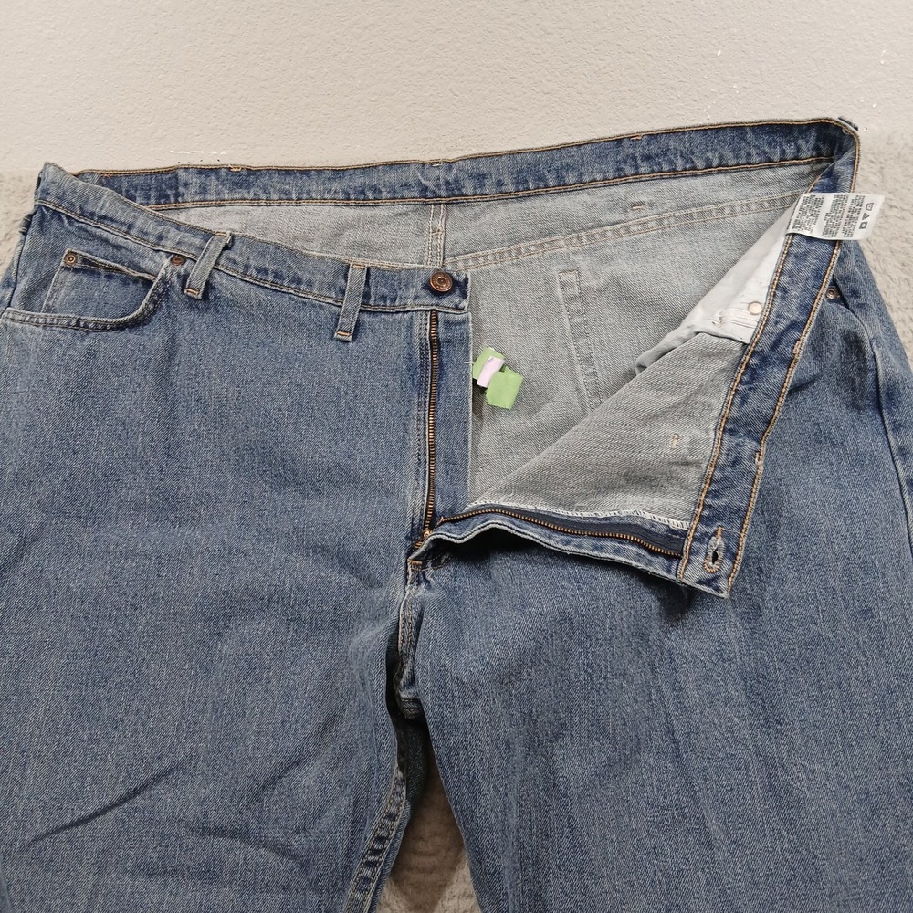 Wrangler Big & Tall Light Wash 100% Cotton Straight Leg Jeans 50x30 - Picture 8 of 10
